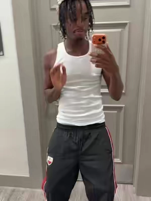 7666581848385932558