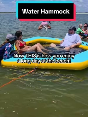 Once you bring a water hammock to the beach, you'll  never want to go without it again 😅 #waterhammock  #inflatablewaterhamm #inflatablewaterdock 