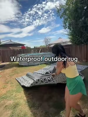 @GARVEE Outdoor Rug that's cute and durable! #outdoorrug #rug #washable #patiomakeover 