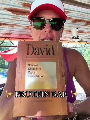 I love ANYTHING s’mores!!!  Why not choose a healthier choice and not feel guilty???  GREAT MACROS  150 calories  20g protein  16g carbs  6g dietary fiber  5g fat  0 sugar  DELICIOUS !!!!!! 🤤  @David Protein  #smores #proteinbar #macrofriendly #noguilt #chocolate 