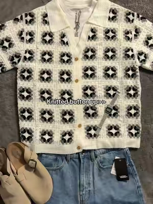 This shirt is so nice! #fashiontok #knittedshirt #buttonup