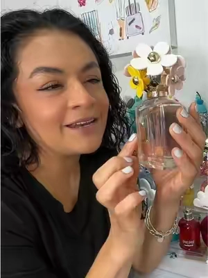 Perfume suave floral y bonito #perfume #regalo 