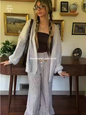 Worlds CUTEST pants 🍂  #gingham#OOTD#affordablefashion#fall 