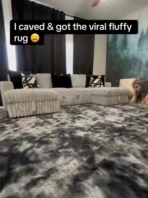 found a rug that’s THICK 🖤  #rug #homeinspo #luxuryrug #livingroomfurniture #tiktokmademebuyit 