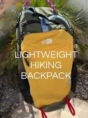 #bagsmart #carrywithbagsmart #Hiking #hikingbag #Outdoors 