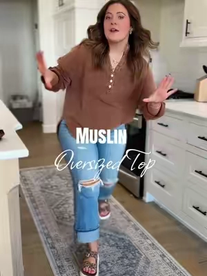 Flowy, oversized, legging friendly top in so many colors too! @DOKOTOO-US #TikTokShopSummerSale #teacheroutfit #teacherootd #falloutfitinspo #muslin 