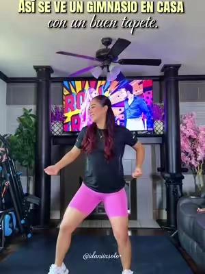 Mi gimnasio en casa sigue tomando forma. 💙  El tapete que ven en este video es el de 76 pulgadas con 12 piezas, aunque también hay otras medidas disponibles. Cómodo, antideslizante y perfecto para proteger el piso mientras entrena o baila. 👌🏻⭐️ #airhop #homegym #Fitness #dance #mat