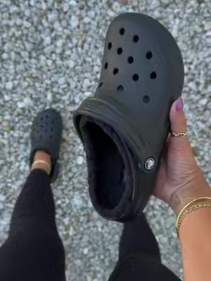 @Crocs #crocs #crocsshoes #clogs #crocsslippers #crocssuperbrandday 