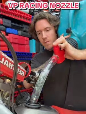 Check out this VP Racing trigger nozzle! #fuelcan #vpracing 
