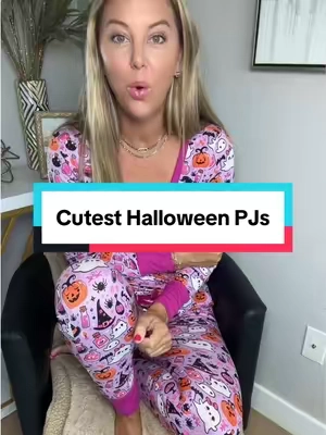The softest pajamas ever and this Halloween print is adorable! #halloweenpajamas #halloweenpjs #pajamaset #tiktokshopcreatorpicks 