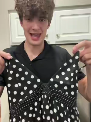 #womenstop #comfytop #polkadot #camitop 