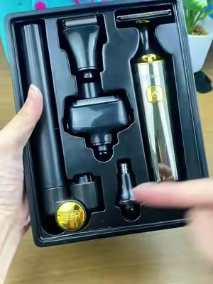 Thing electric razor doesn't disappoint! #electricrazor #razor #tiktokshopmemorialday#SummerVibes #mensrazor