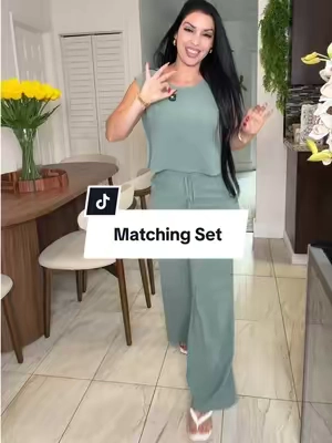 Women's Linen Breathable 2 Piece Set, Sleeveless Crop Top & Wide Leg Pants, Drawstring Waist, Summer Vacation, Beach Resort Wear, Effortless Chic Style #tiktikshopcreatorpicks #tiktokshopsummersale #matchingset #summeroutfits #womenswear 