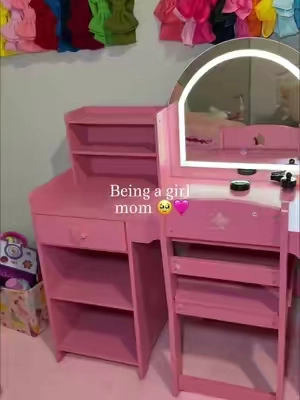 ✨Childhood dreams brought to life. 🩷 #girlmom #toddlersoftiktok #toddlermom #makeupvanity #vanity 