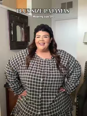 I LOVEEEEEE PAJAMAS 😍 #plussize #plussizepajamas #loungewear #plussizeclothing 