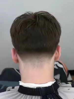 Flawless Back Taper Blowout Barber Tutorial 💈✨ STEP BY STEP 📚 ASMR Sounds + Walkthrough 🗣️  #barberlife #fyp #taperfade #burstfade #tutorial 