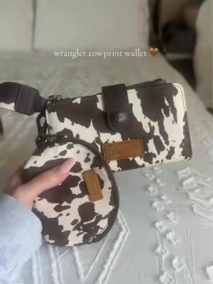 the prettiest wrangler wallet 🫶 #wrangler #wallet #wristlet #wranglerwallet #westernfashion 
