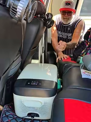 Replying to @jlfunnygirl this is what ive experienced with this car refrigerator over the last month that ive had it #truck #refrigerator #tiktokshopsummersale #summerfinds #tiktokshopcreatorpicks @VEVOR Outdoor Store 