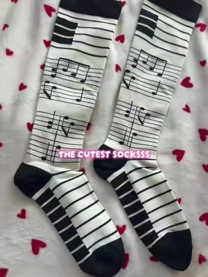 these plus a concert… and they’re compression so good for standing GA!! 🎶🎼🎵🎤🎤🎤 #cutesocks #kneehighsocks #musiclover #musiclives 