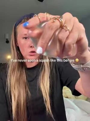 this.is.so.satisfying. 🥰#stressball #fidget #squish #adhd #squishyasmr 