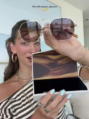 a true pair of classy sunnies!!!