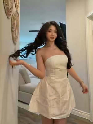 🤍🦢🌷 #whitedress #straplessdress #partydress #eventdress #birthdaydress 