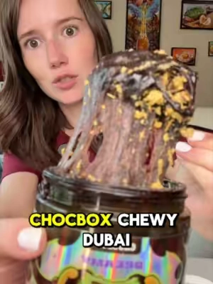 #chocbox #dubaidip #chewycookiedip #dubaichocolate