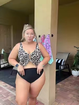 @B2PRITY #swimsuit #curvyfashion #onepieceswimsuit 