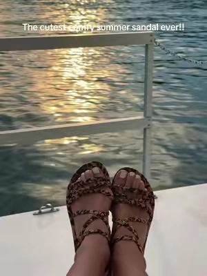 #sandals #flipflops #leopardprint #leopard 