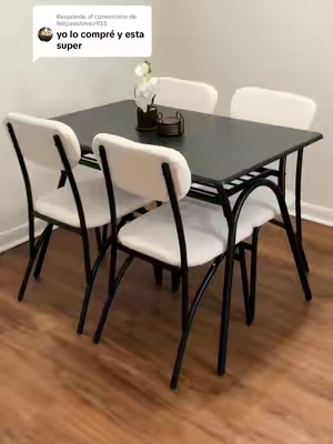 Respuesta a @felipeestevez935 Juego de comedor con mesa y 4 sillas. Excelente calidad y precio en descuento‼️ #smallspaces #smallspaceliving #dinningtable #homemusthaves #SummerDeals 