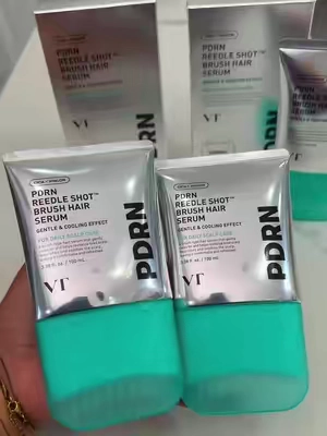 VT Cosmetics Serum Capilar Coreano con Aplicador Tipo Cepillo Cuidado capilar, Serum para cabello, paso capilar, VT Cosmetics #tiktokcreatorpicks #DealsForYouDays #CuidadoCapilarCoreano #SerumParaCabello #TratamientoCapilarVT Este set de cuidado capilar incluye un serum especializado y un aplicador diseñado para el cuero cabelludo. Es un producto de origen coreano que facilita la aplicación constante en las raíces, integrándose fácilmente en la rutina diaria. Al deslizar el aplicador sobre la zona, el serum se distribuye de manera uniforme, brindando una sensación agradable y un cuidado preciso en el área de la línea del cabello y las raíces. The information shared is for general purposes and does not replace personalized professional guidance. Offer availability may be subject to a limited time. The price shown may vary depending on promotions or availability.