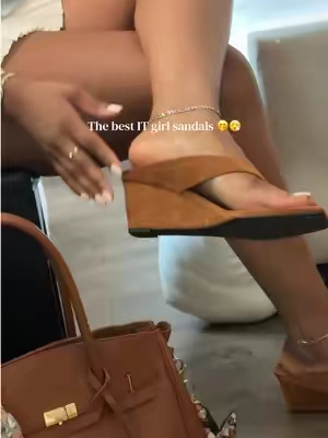 The best dainty girlie pop sandals 🤭🎀. I always get so many compliments.  #ttsfashionfinds #womensshoes #sandals 