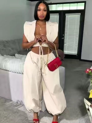 It’s called style 💅🏽 (Bottoms- L, Top- M, 5’6, 168) #foryoupage #fashioninspo #fashiontiktok #fashion #outfit 