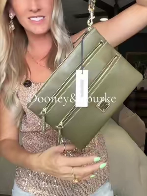 #dooneyandbourke #wristlet #qvcloyaltyprogram 