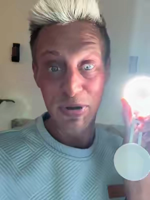 #magnetic #ringlight #rechargeablelight #mirror #phonelight 