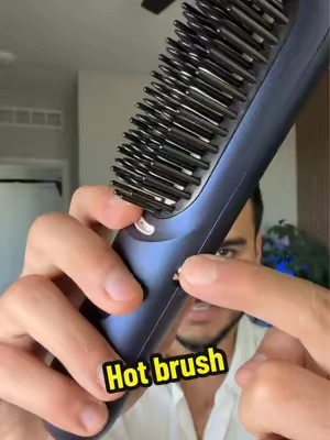#hotbrush #hairstraightener #tiktokshopsummersale #summerfinds #bluvol 