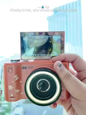 Amazing camera for the summer 🏝 #dealsforyoudays #digitalcamera #menmories #deals #fyp #retrocamera #fypシ #ccdcamera #fypシ゚viral #studentcamera #flashsale #retrocamera #nostalgia  #weeklydeals #gaygirlsoftiktok  #tiktokshopsummersale #backtoschool 