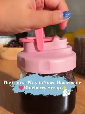 The cutest way to store homemade blueberry syrup 😋💭#fyp #foryoupage #tiktokmademebuyit #masonjar #syrup #blueberry #soligtmasonjarlids #summersales #tiktokfinds #gadget 