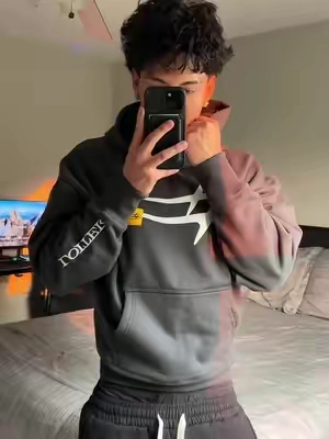 5’9 | WEARING SIZE SMALL #hoodie #musthaves #シ 