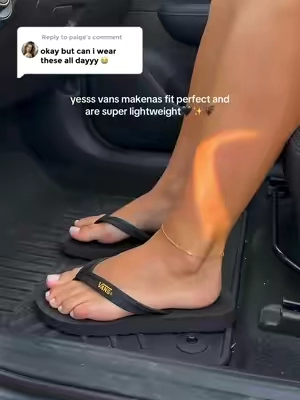 @vans black yellow gold unisex waffle outsole comfortable 2026 sandals