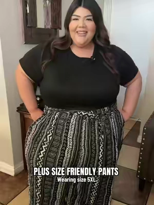 Getting out of my comfort zone ALL 2026 🫶🏽🖤 #plussize #healing #plussizefashion #confidence #plussizeootd @BloomChic 