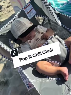 @Bright Starts 🙌🏽 The perfect beach chair for my 3 month old!  #babychair #beachbaby #beachfinds 