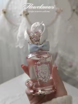 the unicorn on the cap is my favorite part of this bottle, it's so pretty! this perfume smells really good 🤍 @flowerknowsglobal 🤍 #summervibes #summerwins #tiktokshopcreatorpicks #tiktokshopsummersale #weeklydeals #Summer #payday #summerfinds #summersale #creatorsearchinsights #flowerknowsmakeup #flowerknows #flowerknowsgirl #knightunicorn
