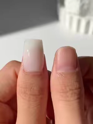 When your DIY press-ons actually turn out this good 😌☁️#fypages #nailtutorial #gelnail #diynails #easynails 