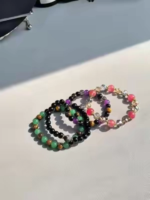 Get your Manifesting Beads now and start attracting what you truly desire. Add it to your cart today! 🛒💸 #SummerVibes #tiktokmademebuyit #bracelet #fashiontiktok #crystaltok 