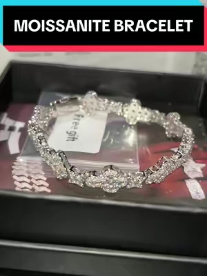 #moissanite #jewlery #diamondbracelet #moissanitejewelry 