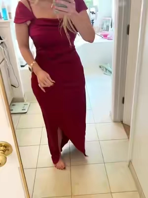 Im wearing it! Idc idc #apronbelly #curvyfashionblogger #builtinshapewear #curvyfashionblogger #tiktokshopcreatorpicks 
