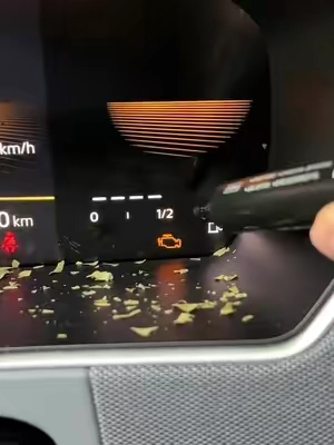 Savvy, experienced drivers keep a fault scanner in their cars#cartips #cars #drivingtips #driving #cartiktok 