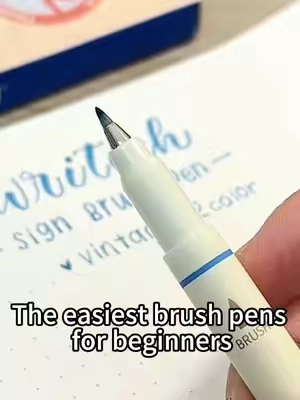 Amazing!🤩I just found an AMAZING juicy brush pen! Seriously! So GOOD! And never bleed through hobonichi!!😍😍😍#pen #stationery #journaling #hobonichi #cursive 