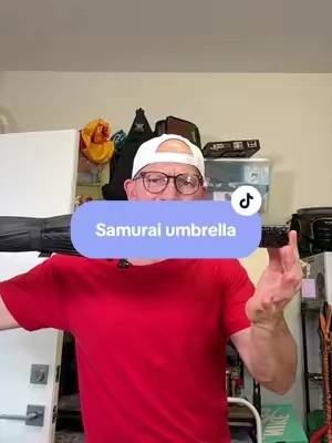 This umbrella cosplays as a samurai sword ##samuraisword##umbrella##cosplay##tiktokshopsummersale##tiktokshopcreatorpicks